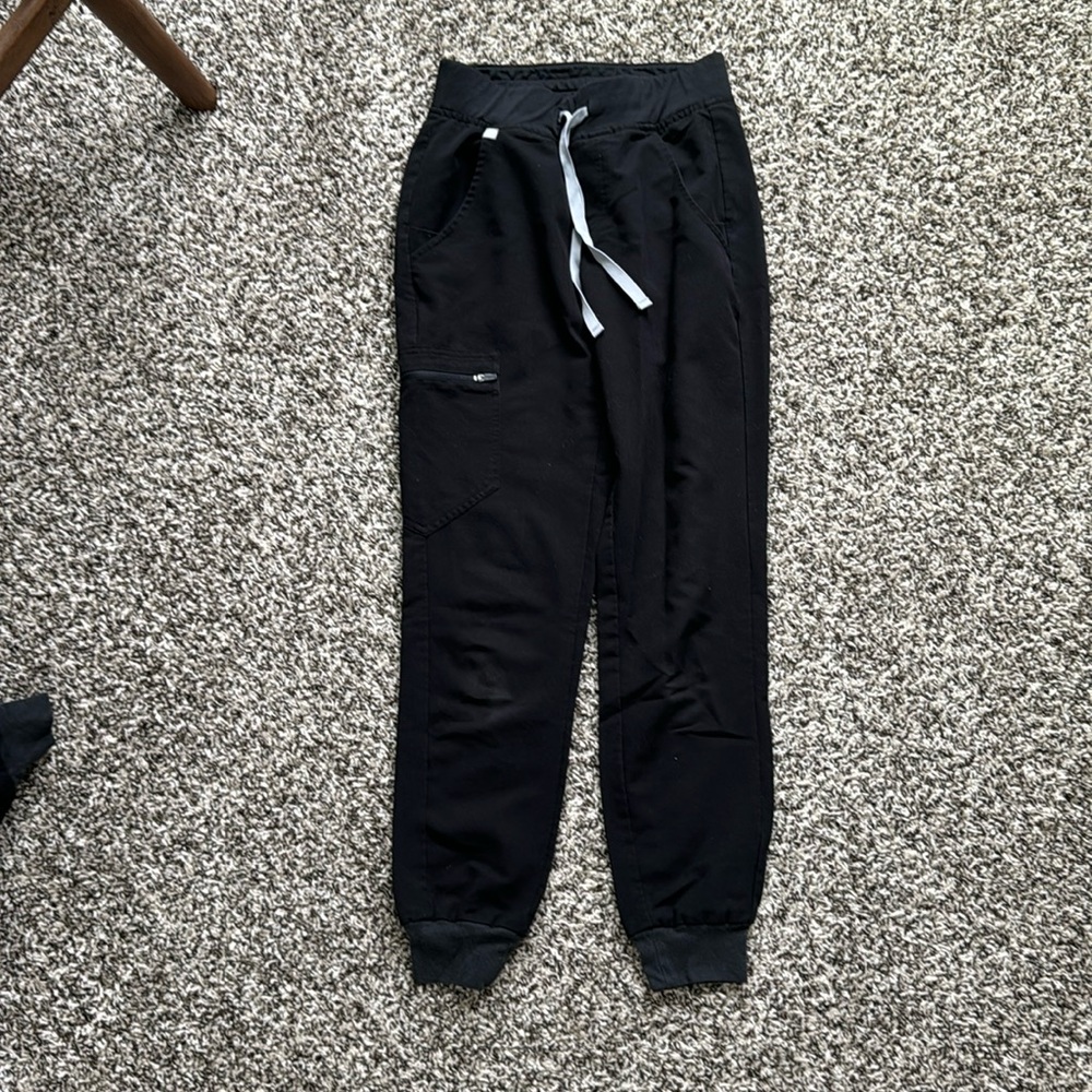 Figs Zamora Jogger Scrub Pants Black
